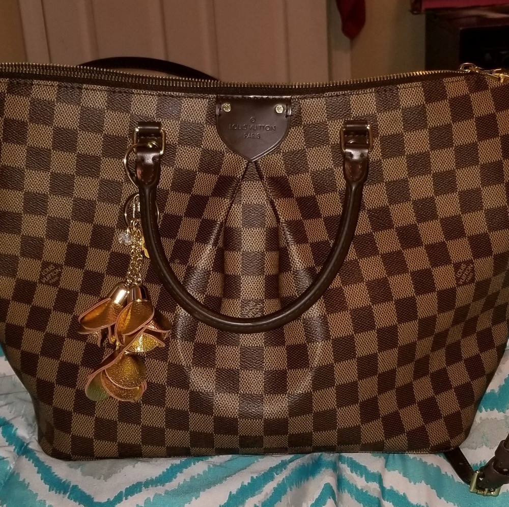 Louis Vuitton Siena GM- trades welcome!